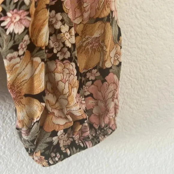 American Eagle top size M - Picture 12 of 13